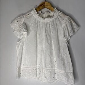 Jennifer & Grace White‎ Eyelet Ruffle Short Sleeve Cotton Top Medium